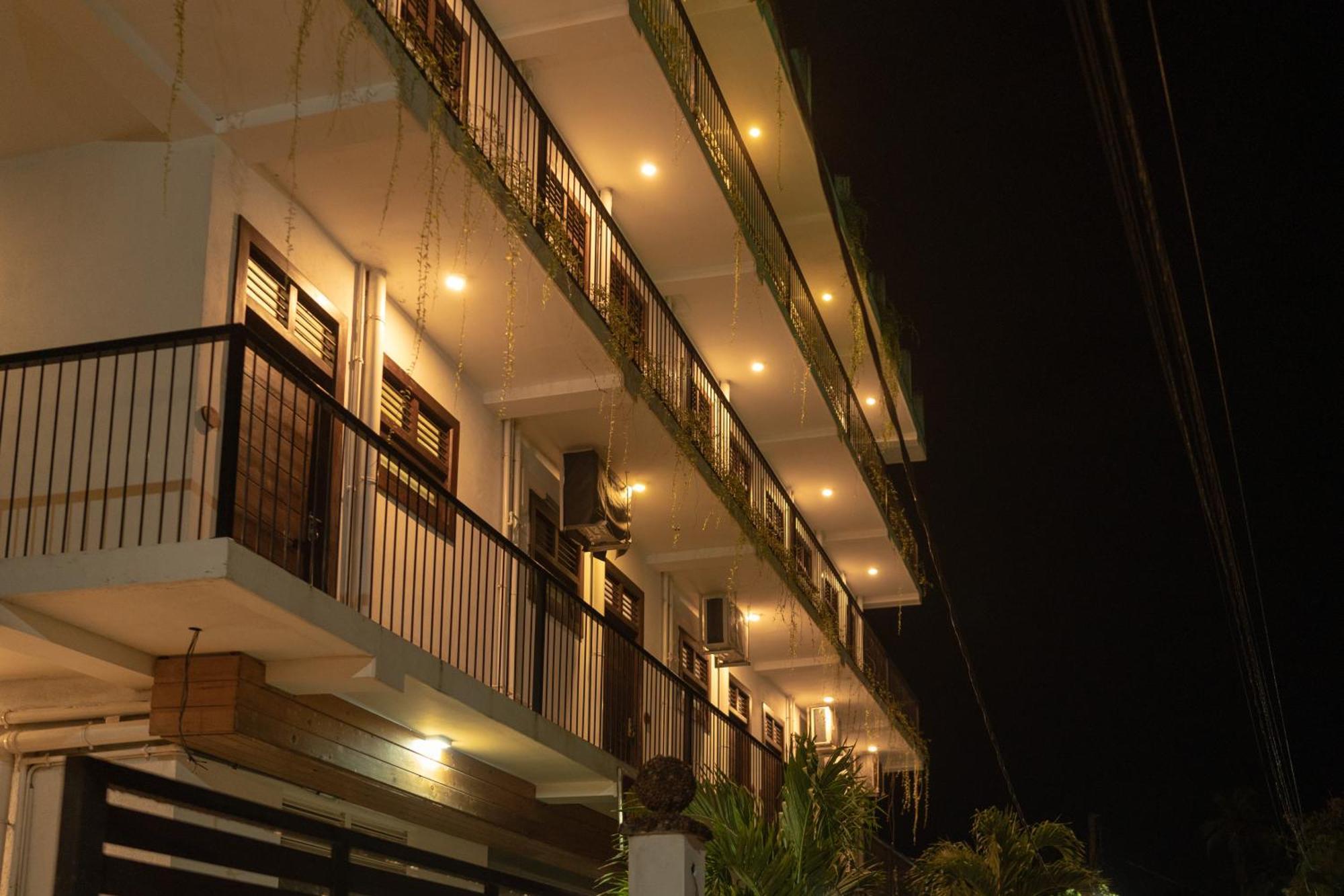 Traveller'S Hotel Hikkaduwa Luaran gambar
